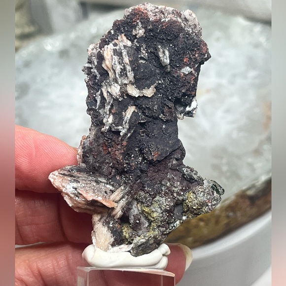 Chalcopyrite on Barite - Picture 5 of 5